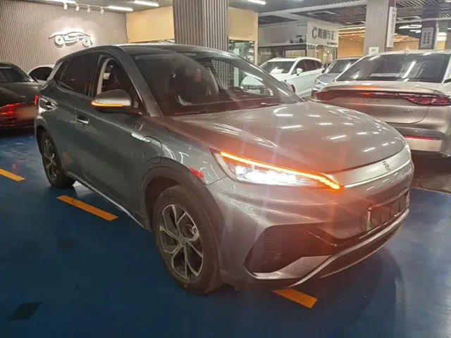 BYD Yuan PLUS — Фото автомобиля 3