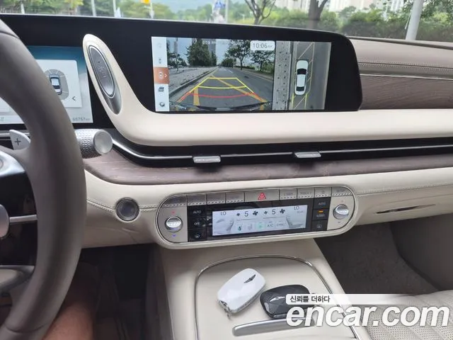Genesis G90 Бензин 3.5 турбо AWD — Фото автомобиля 22