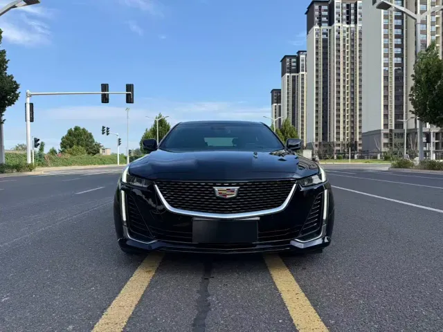 Cadillac CT5 — Фото автомобиля 2
