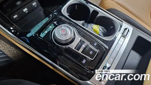 Kia Canival — Фото автомобиля 6