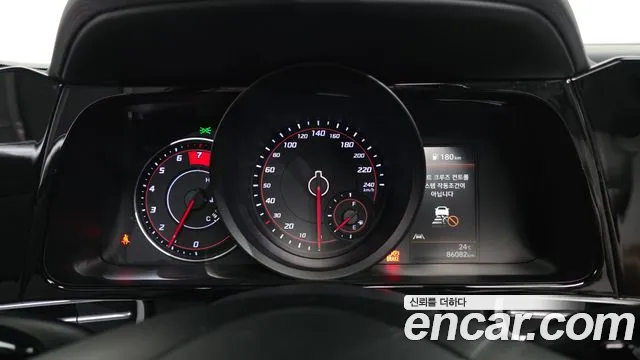 Hyundai AVANTE Avante (CN7) — Фото автомобиля 8