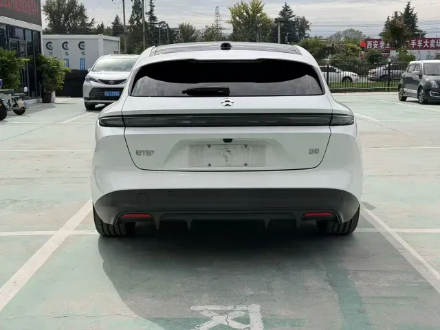 Nio ET5 Touring — Фото автомобиля 23