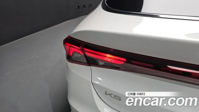 Kia K5 K5 3 поколение 2.0 LPI(Для проката) — Фото автомобиля 21