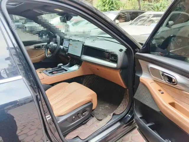 GAC Trumpchi ES9 — Фото автомобиля 12