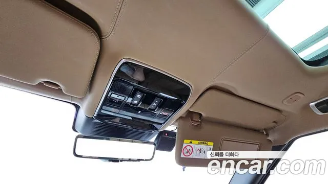 Land Rover Range Rover — Фото автомобиля 30