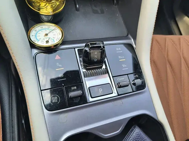 BYD Song PLUS — Фото автомобиля 6