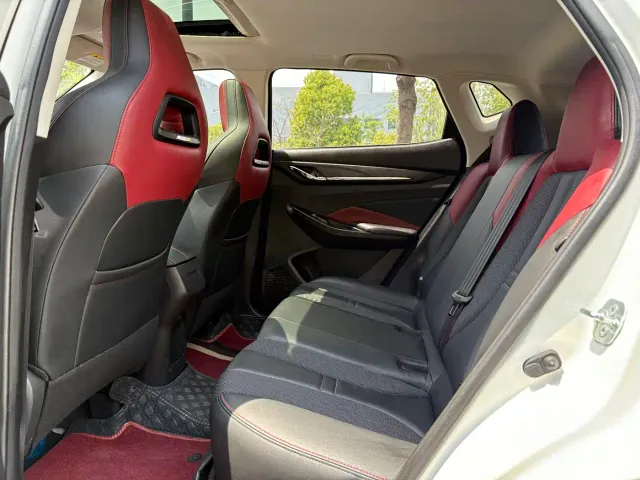 Changan Oushang X5 — Фото автомобиля 6