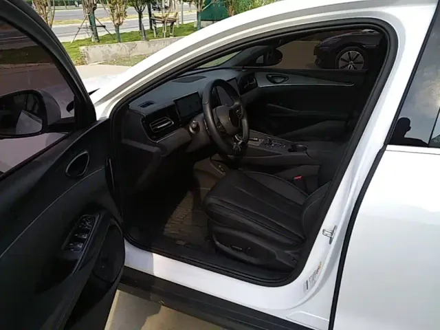 BYD Seal 06 — Фото автомобиля 14