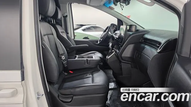 Hyundai Staria — Фото автомобиля 16