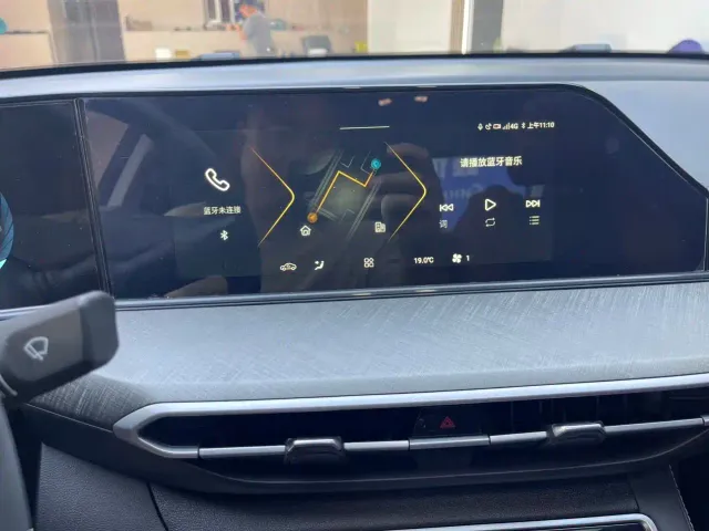 Changan Eado — Фото автомобиля 18