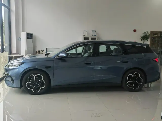 BYD Seal 06 DM-i Touring — Фото автомобиля 7