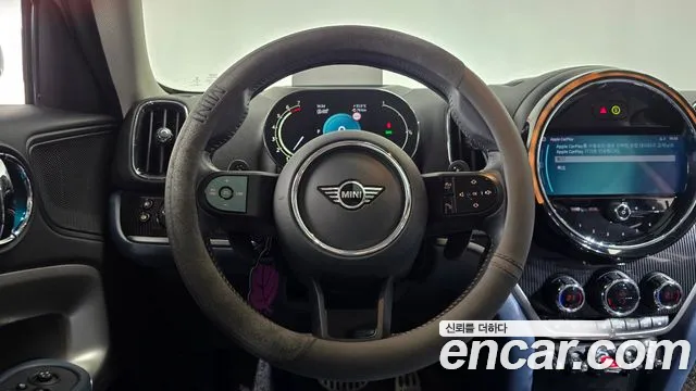 Mini Countryman — Фото автомобиля 12