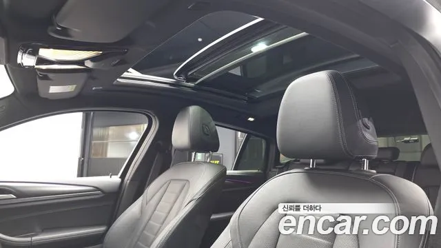 BMW X4 xDrive 20d M Sport Pro — Фото автомобиля 16