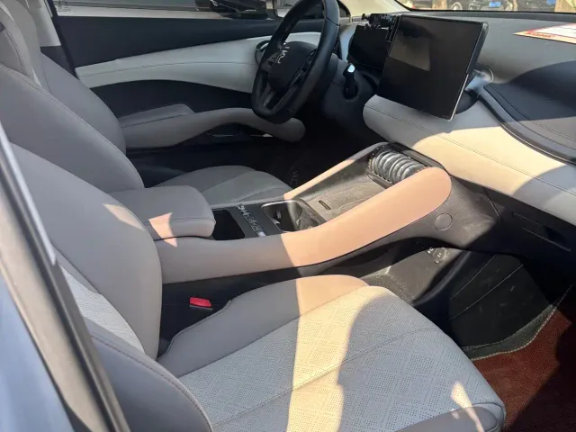 BYD Yuan PLUS — Фото автомобиля 3