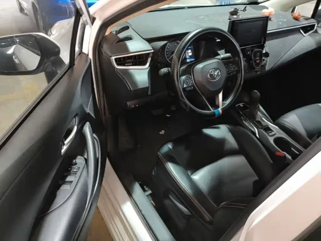 Toyota Corolla — Фото автомобиля 15