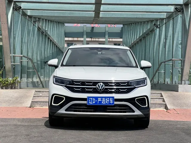 Volkswagen Tayron — Фото автомобиля 2