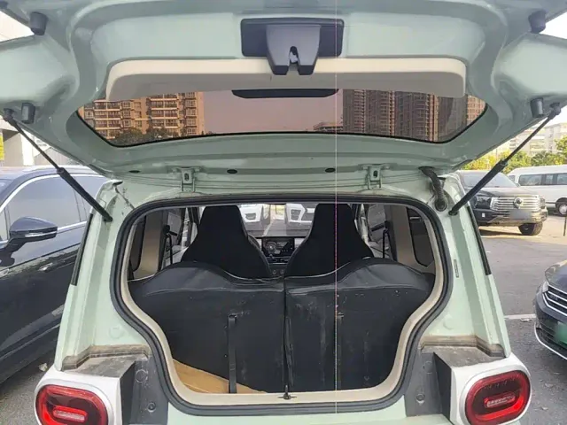 Wuling Hongguang Mini EV — Фото автомобиля 18