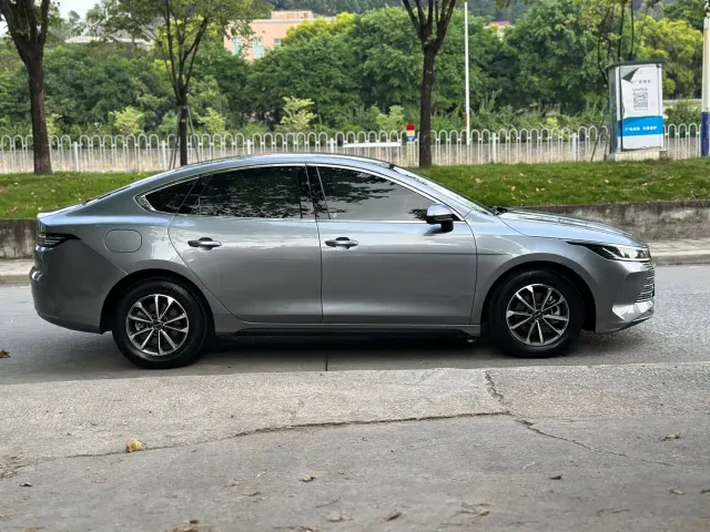 BYD Destroyer 05 — Фото автомобиля 5