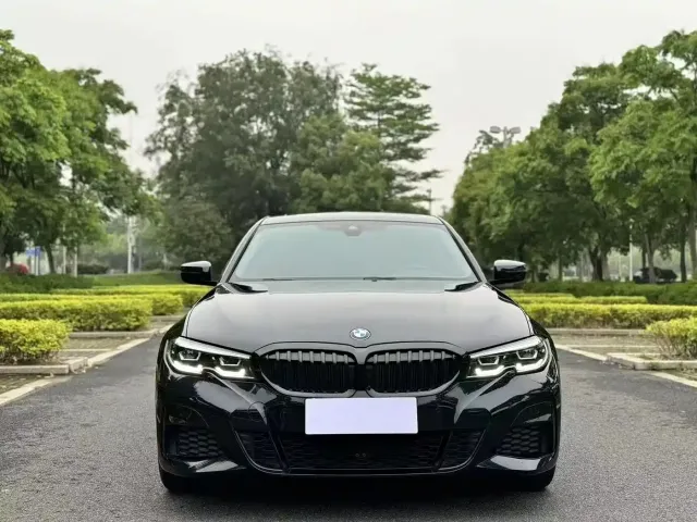 BMW BMW 3 Series 2022 325Li M Sport Package — Фото автомобиля 2