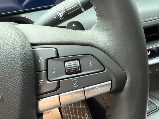 Cadillac CT5 — Фото автомобиля 18