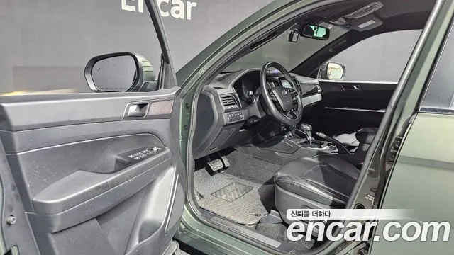 KG_Mobility_Ssangyong Rexton Новый Rexton Sport Khan Дизель 2.2 4WD — Фото автомобиля 10
