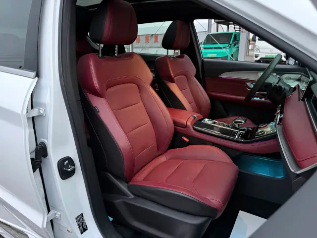 Jetour X70 Plus — Фото автомобиля 10