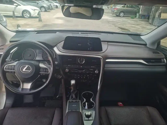 Lexus RX — Фото автомобиля 5
