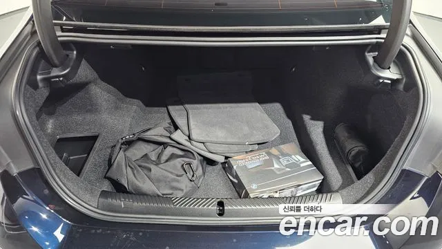 BMW 5 Series — Фото автомобиля 24