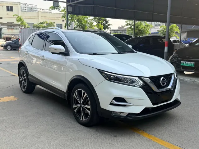 Nissan Qashqai — Фото автомобиля 3
