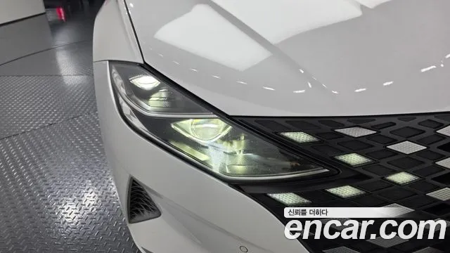 Hyundai Grandeur (New) Hybrid — Фото автомобиля 7