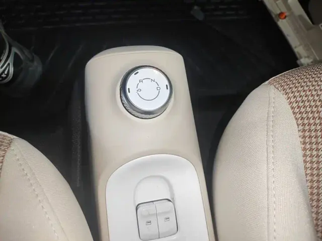 Wuling Hongguang Mini EV — Фото автомобиля 13