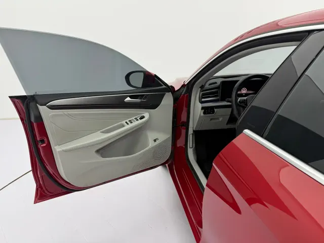 Volkswagen Lamando — Фото автомобиля 25