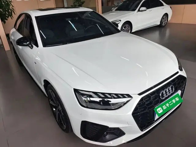 Audi Audi A4L 2024 40 TFSI Luxury Dynamic — Фото автомобиля 3