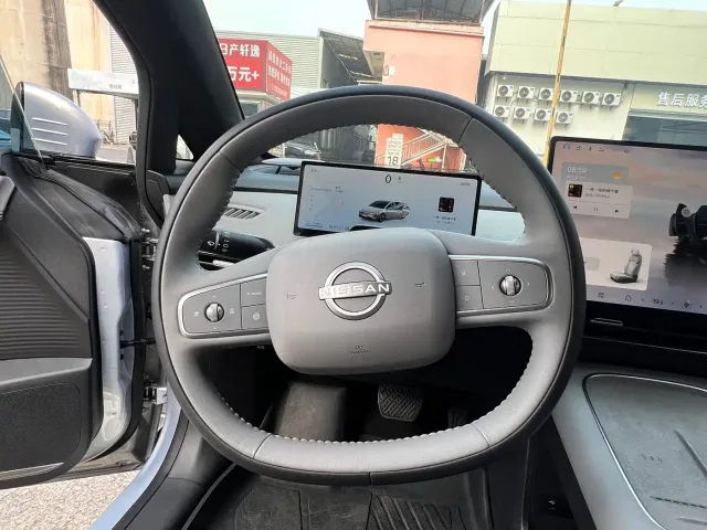 Nissan N7 — Фото автомобиля 11