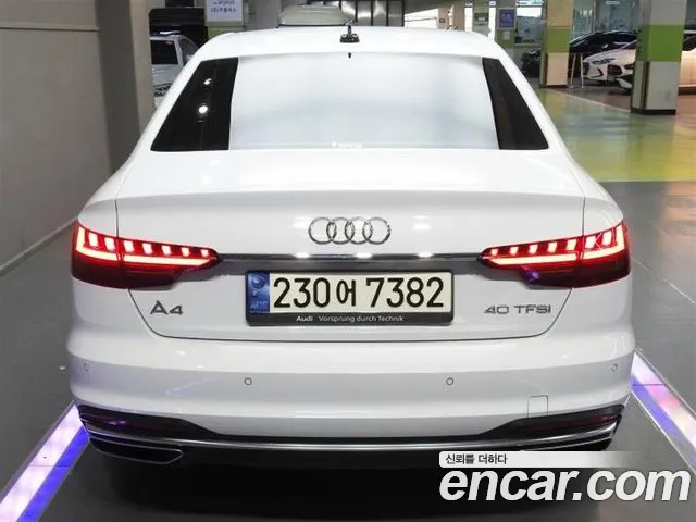 Audi A4 — Фото автомобиля 4