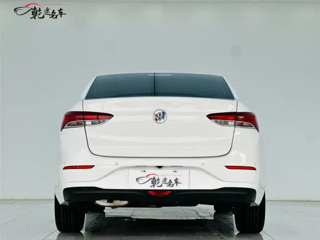Buick Excelle — Фото автомобиля 6