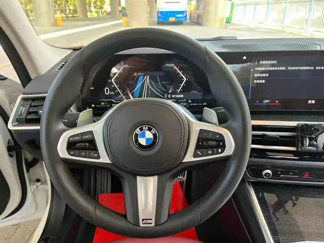 BMW 3 Series — Фото автомобиля 18