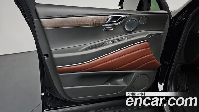 Genesis GV80 2.5T Бензин AWD — Фото автомобиля 16