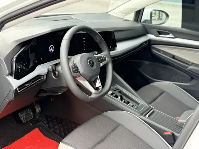 Volkswagen Golf — Фото автомобиля 13