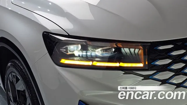 Renault-KoreaSamsung Grand Koleos Grand Koleos — Фото автомобиля 17