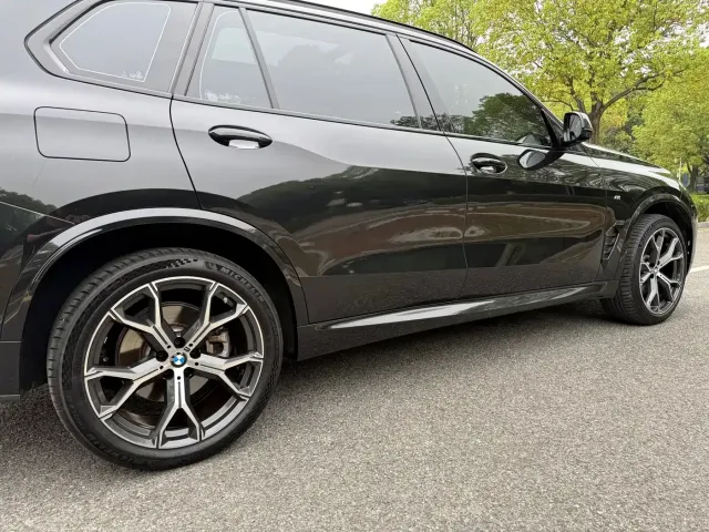 BMW X5 — Фото автомобиля 7