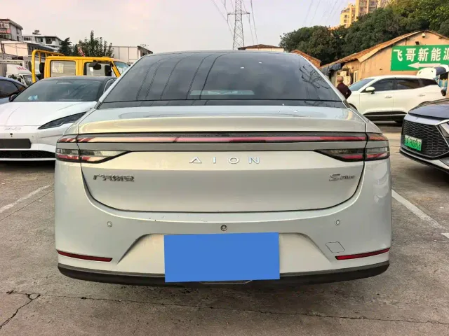 GAC Aion S Plus — Фото автомобиля 5