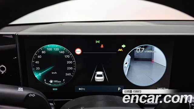 Hyundai Grandeur Grandeur (GN7) 3.5 Бензин 2WD — Фото автомобиля 8