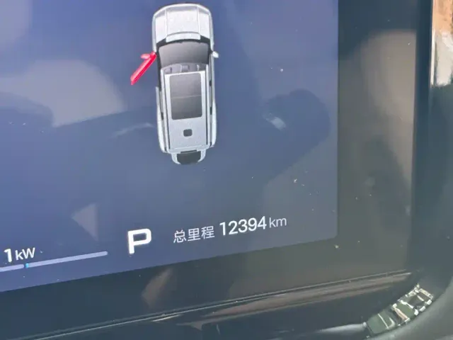 BYD FangChengBao Leopard 8 — Фото автомобиля 3