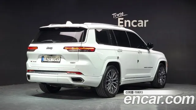 Jeep Cherokee WL — Фото автомобиля 2
