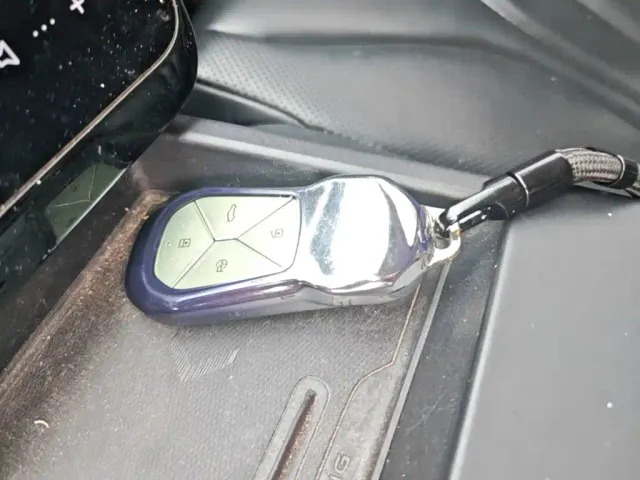 Xpeng G3 — Фото автомобиля 8