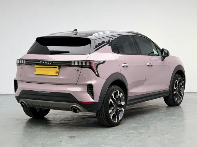 Lynk & Co 06 — Фото автомобиля 6