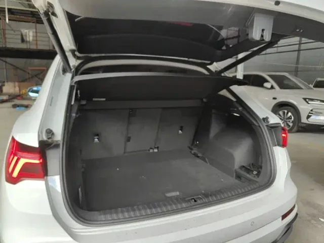 Audi Q3 — Фото автомобиля 18