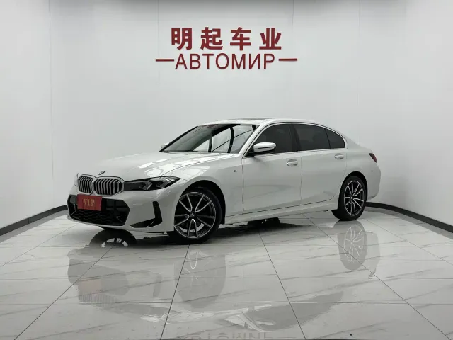Фотография автомобиля — BMW 3 Series