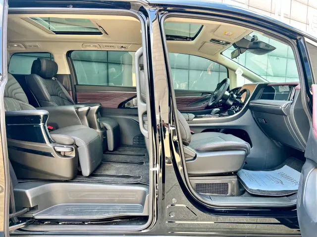 GAC Trumpchi M8 — Фото автомобиля 10